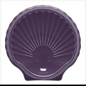 FIESTA MULBERRY SHELL PLATE